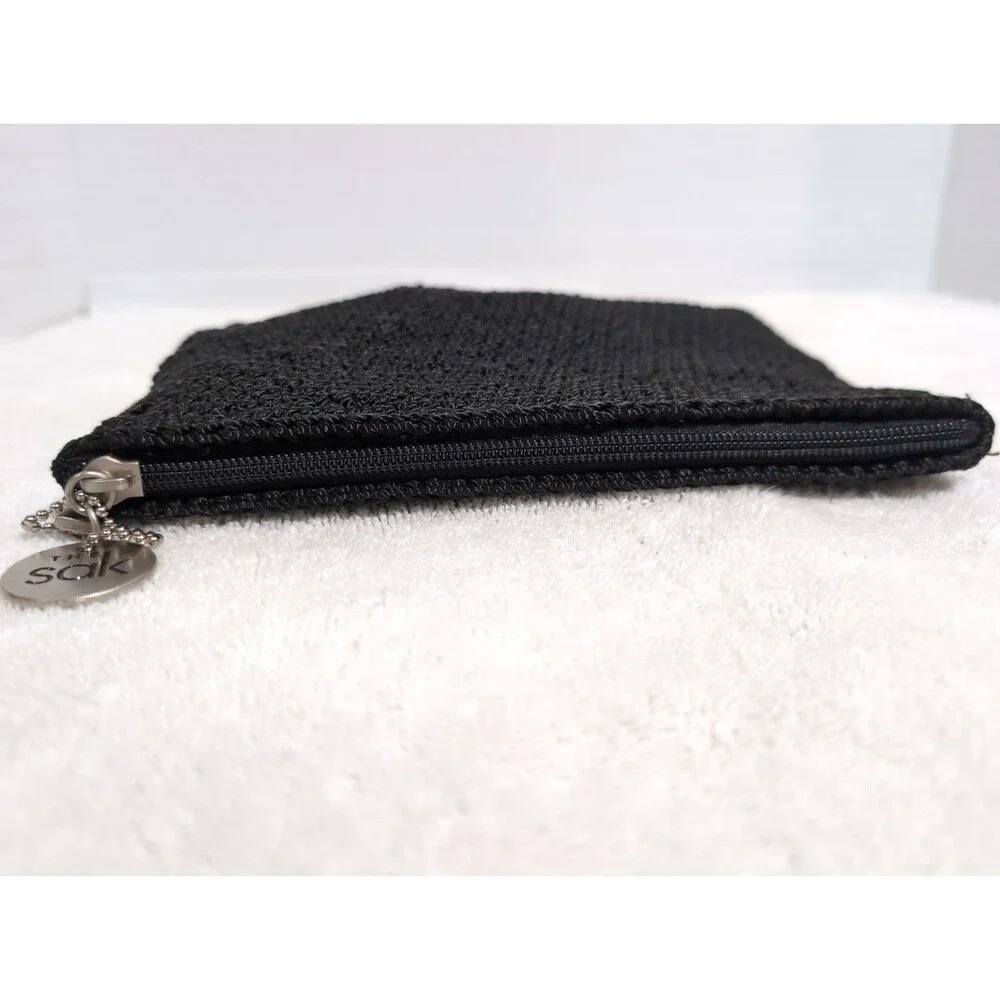 THE SAK MINI PURSE/CLUTCH WITH ZIPPER CLOSURE INSIDE POCKET AND CHARM BLACK EUC